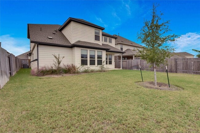 Building Photo - 18104 Clairess Ln