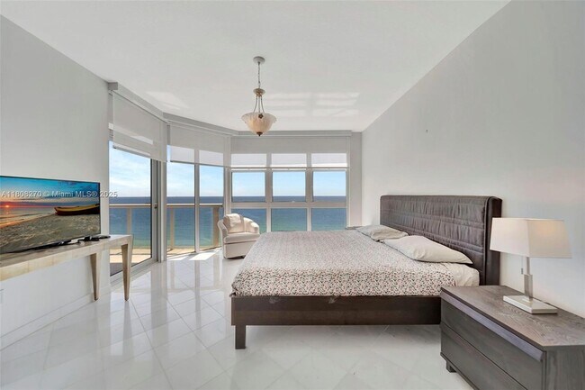Building Photo - 6001 N Ocean Dr