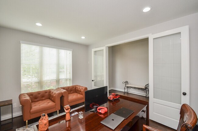 Building Photo - 16835 Fowler Pines Dr