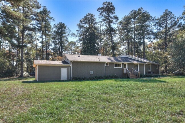 Building Photo - 2897 Wagener Rd