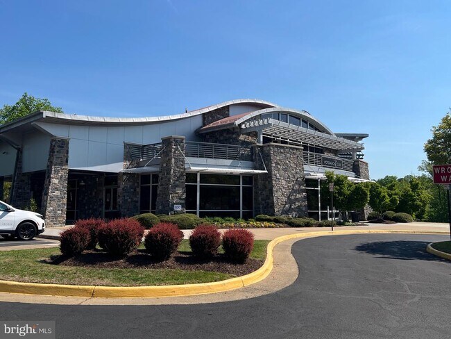 Building Photo - 14878 Potomac Branch Dr