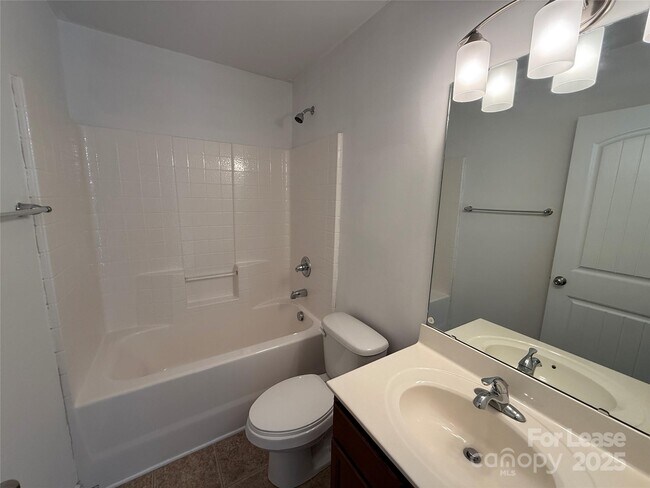 Building Photo - 17326 Caldwell Track Dr