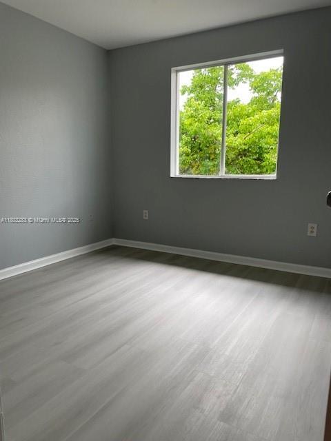 Building Photo - 1586 SE 27th Ct