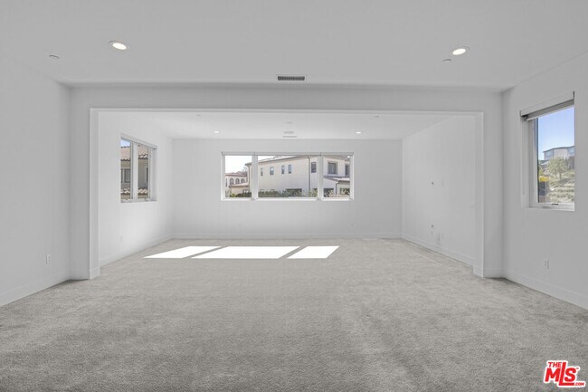 Building Photo - 20056 Mersey Ln