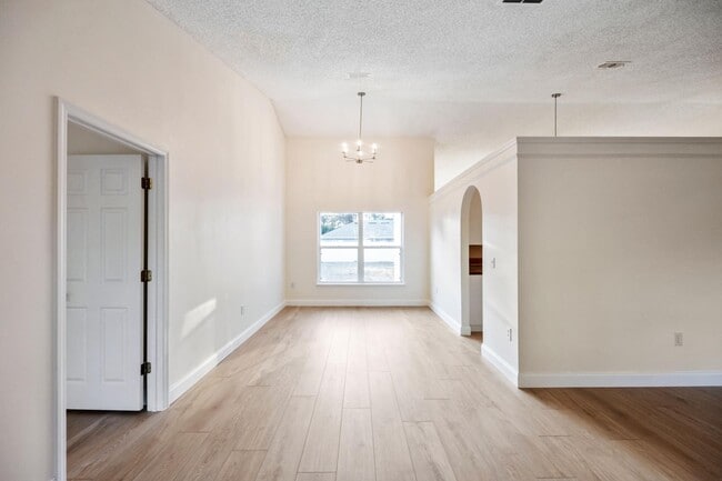 Building Photo - 320 Wisteria Ave NW