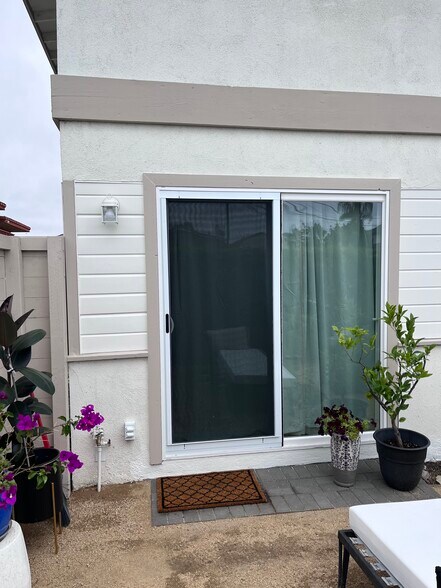 Building Photo - 233 Avenida Monterey