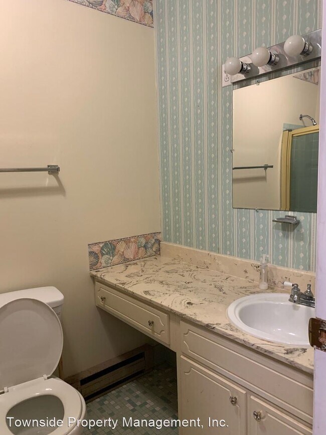 Building Photo - 5 br, 3 bath House - 924 McBryde Lane