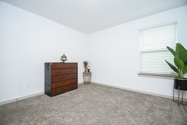 Building Photo - 7723 Golden Rubia Ln