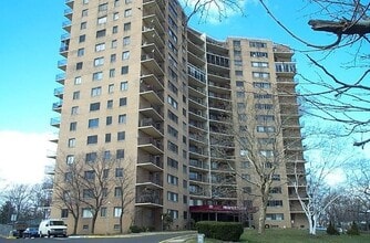 Building Photo - 275 Prospect St