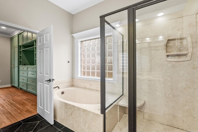 Building Photo - 3005 Mossy Creek Dr