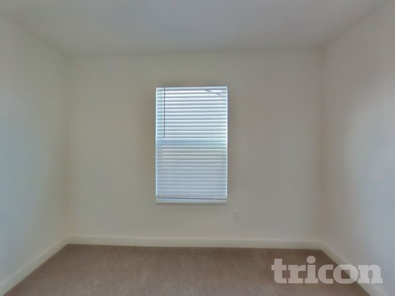 Building Photo - 11908 Moorfield Ln