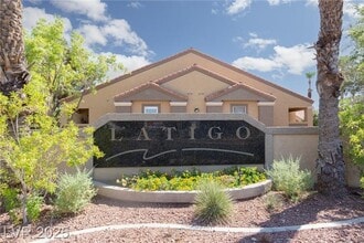 Building Photo - COMFORTABLE TOP FLOOR 1 BEDROOM LOCATED IN...