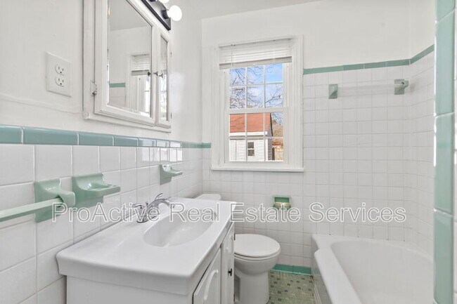 Building Photo - 5404 Portsmouth Blvd