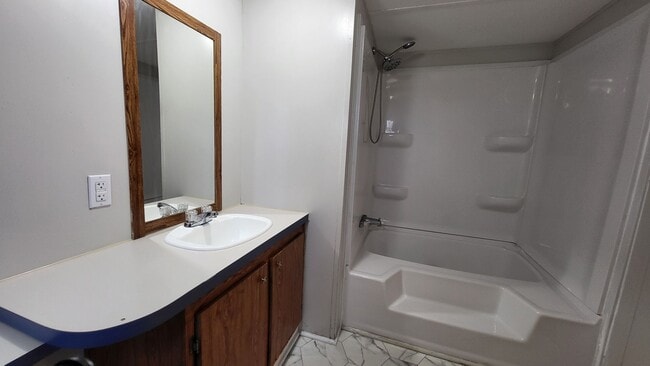 Building Photo - 3-Bedroom 2-bath double wide