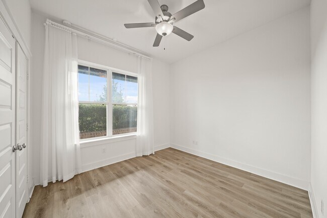 Building Photo - 15107 Prosperous Pl