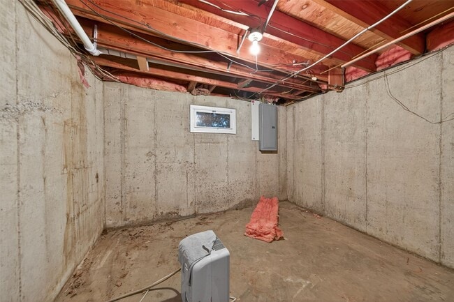 Building Photo - 67 Strecker Rd