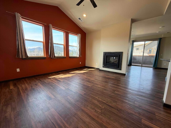 Building Photo - 1734 Wildfire Rd