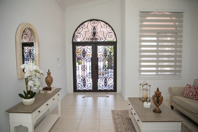 Building Photo - 14361 SW 31st St