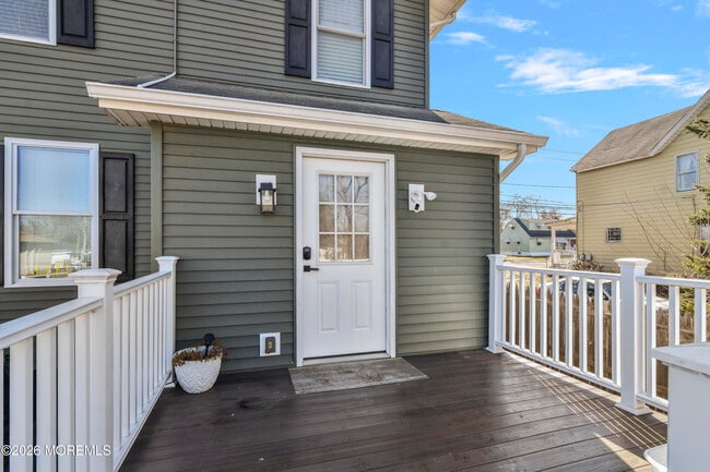 Building Photo - 108 Morris Ave