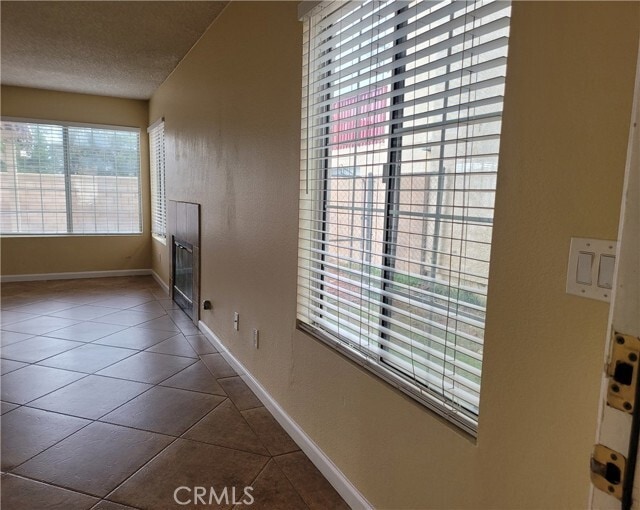 Building Photo - 6682 Austin Ct