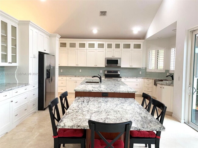 Building Photo - 22832 Marbella Cir