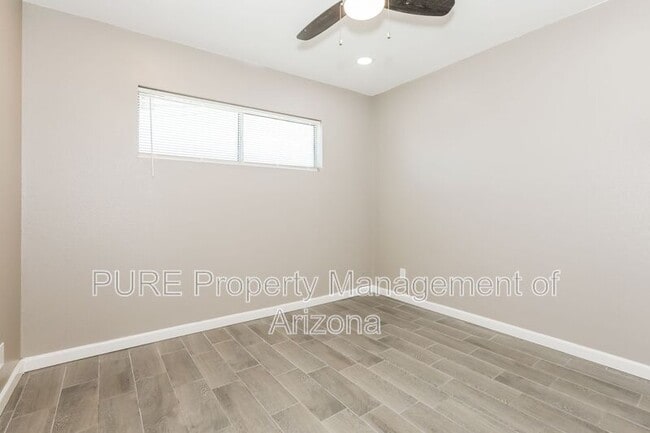 Building Photo - 100 W Gary Dr