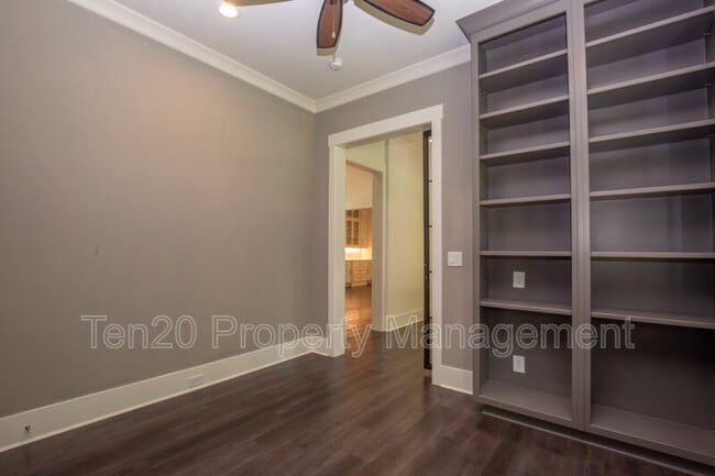 Building Photo - 1 Millington Ct