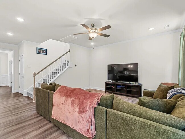 Building Photo - Build Equity Like a Homeowner – Lease to Own