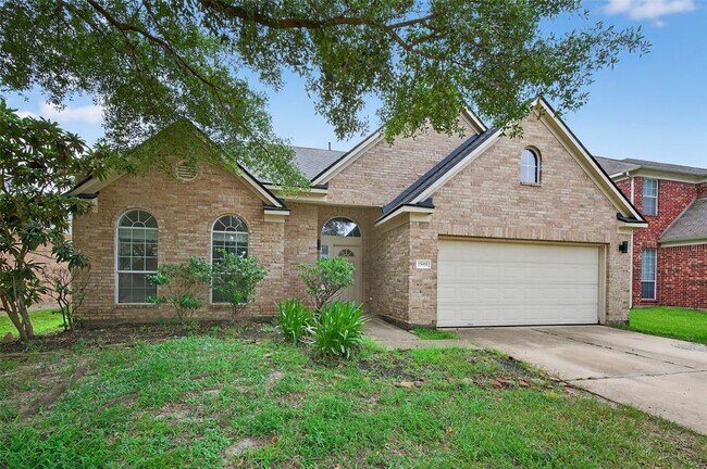 Building Photo - 15411 Redbud Dale Ct