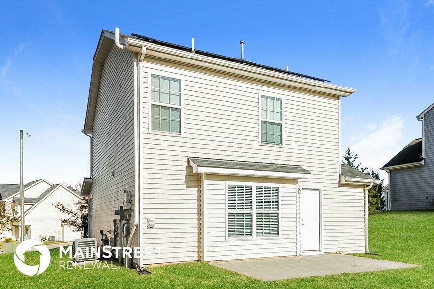 Building Photo - 4105 Laurel Glen Dr