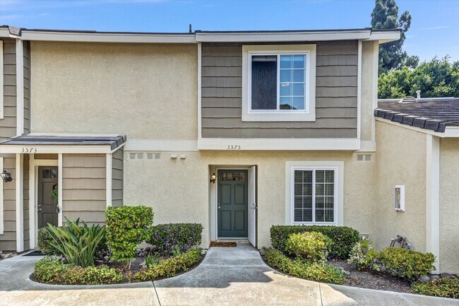 Building Photo - $500 Move In Special! 3 BD, 2.5 BA Townhome At The Groves In Carmel Valley-Del Mar