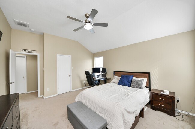 Building Photo - 19903 Bettencourt Ln