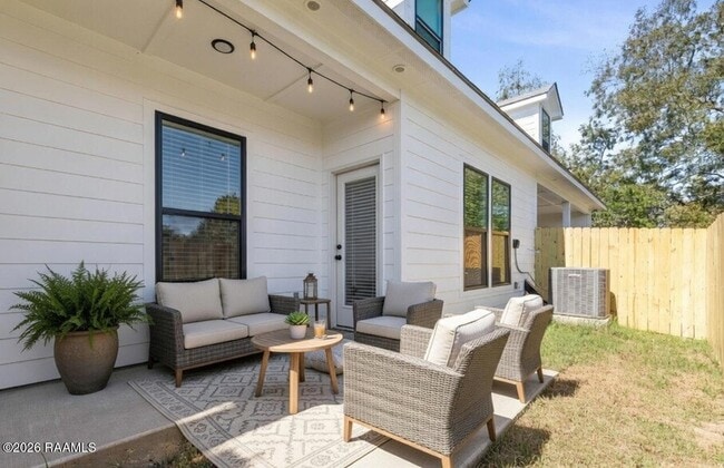 Building Photo - 101 Foster Grove Drive