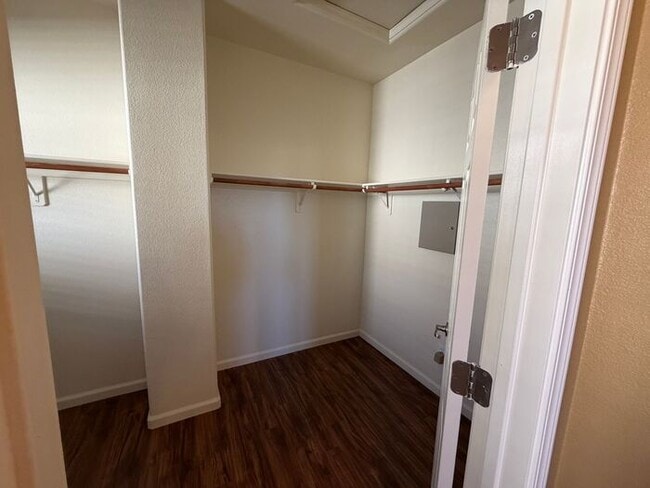 Building Photo - 7066 Sacred Cir