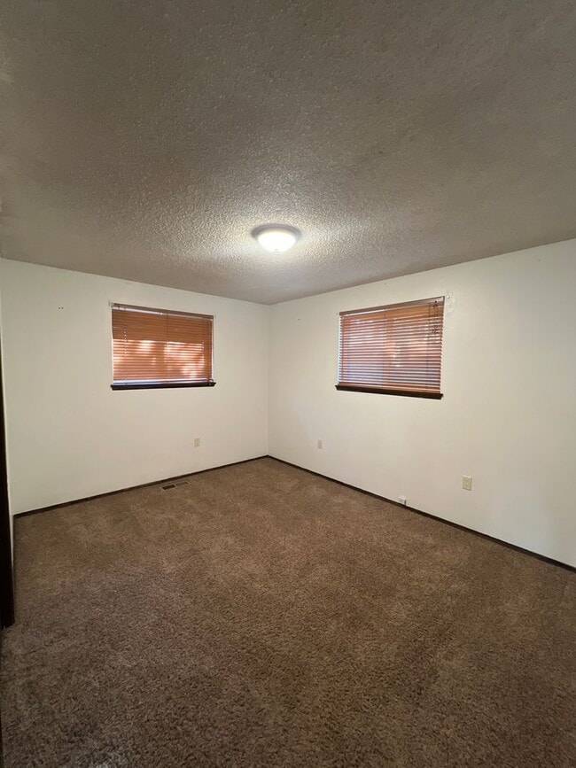 Building Photo - Occupied, do not disturb tenants.  Near Ch...