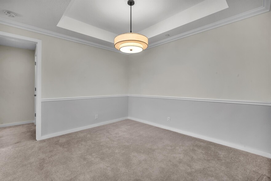 Building Photo - 200 N Swall Dr