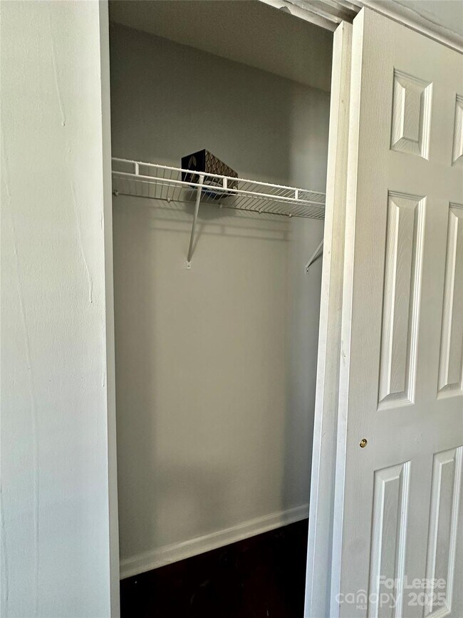 Building Photo - 11119 Amherst Glen Dr