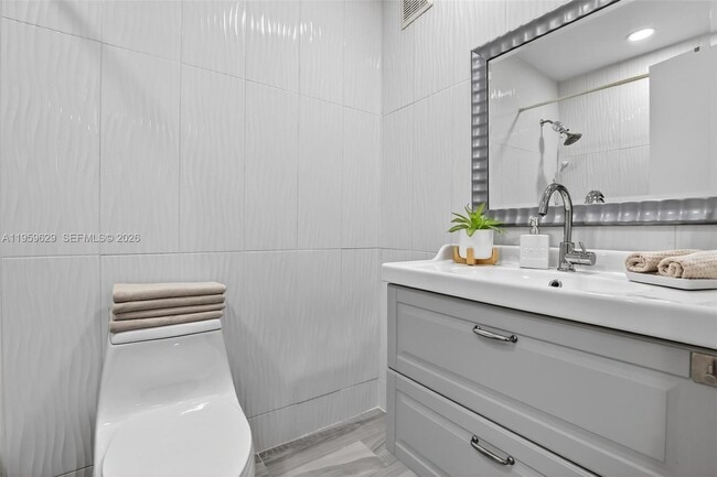 Building Photo - 4981 SW 122nd Terrace