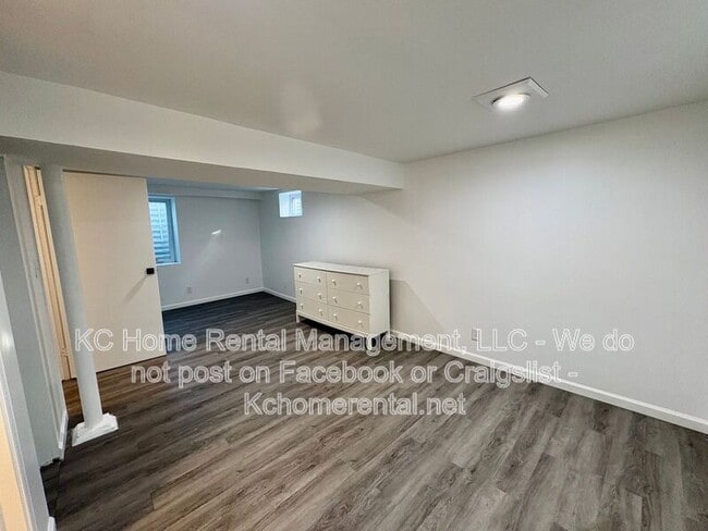 Building Photo - 9001 Jarboe St