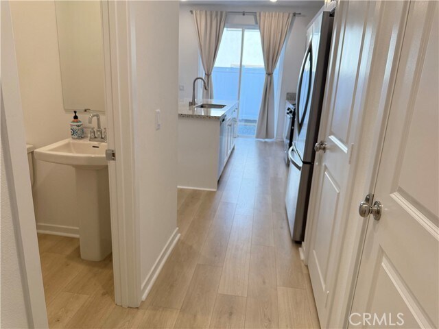 Building Photo - 32741 Manhattan Ave