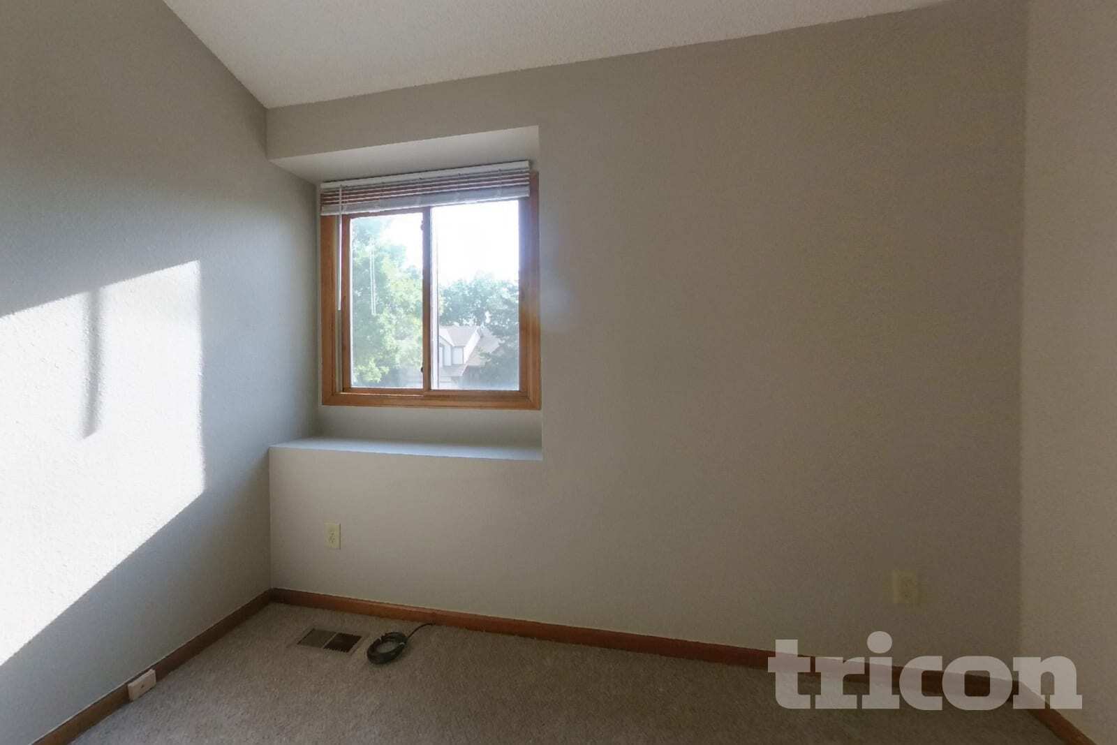 Building Photo - 17490 E Eldorado Cir