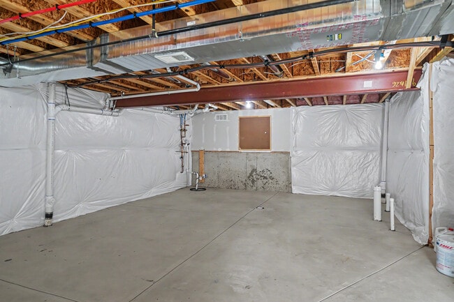 Building Photo - 11071 Watermark Ave
