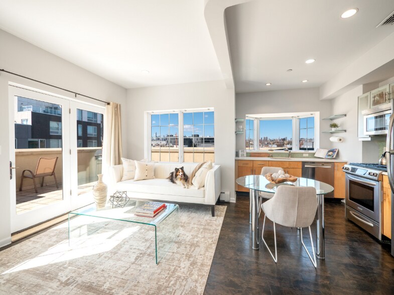 Building Photo - 32-86-86 41st St