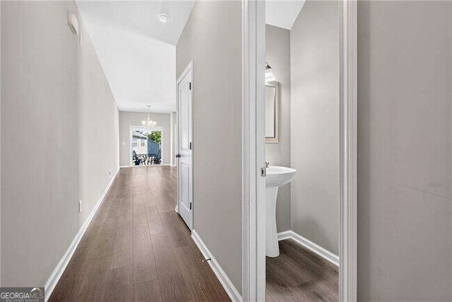 Building Photo - 4688 Beacon Ridge Ln