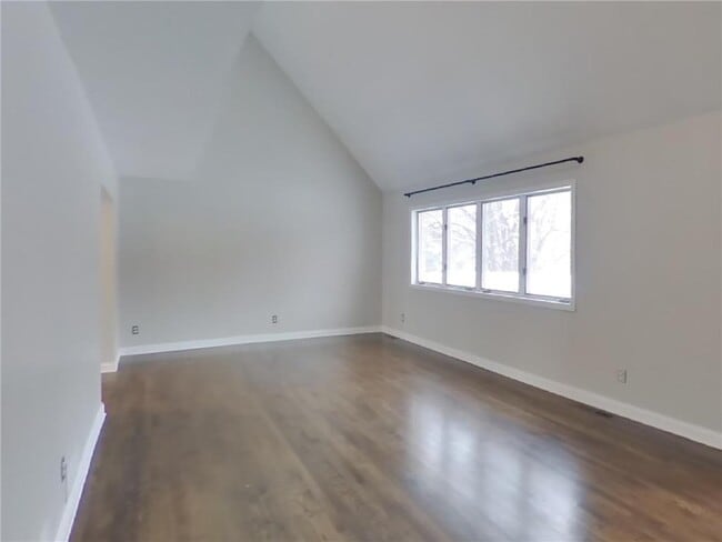 Building Photo - 13645 Timber Crest Dr