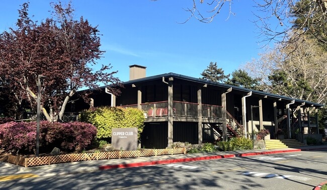 Building Photo - 1 Captain Dr