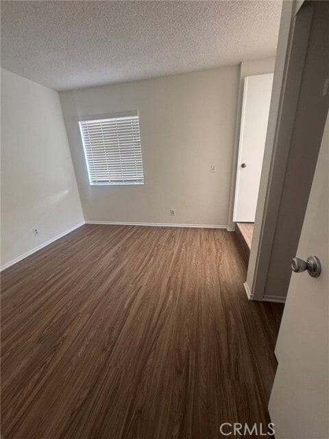 Building Photo - 971 Longview Dr