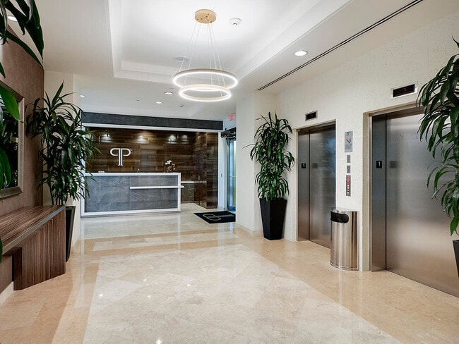 Building Photo - 99 SE Mizner Blvd