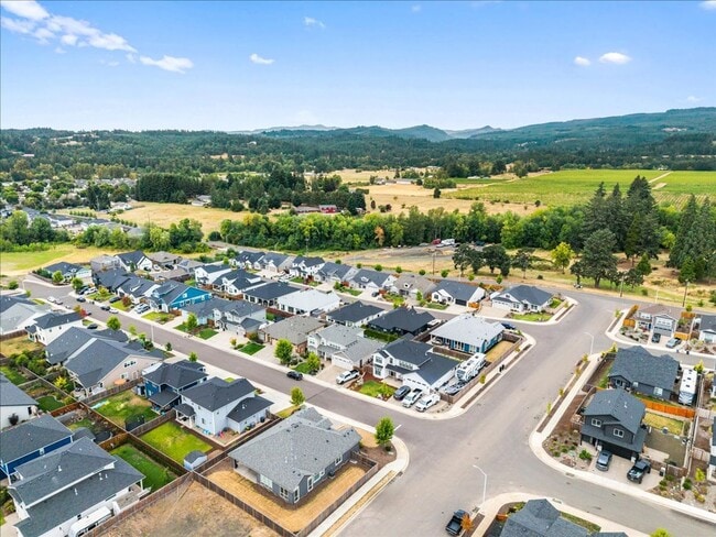 Building Photo - 3Bed/2 Bathroom Beautiful New Construction...