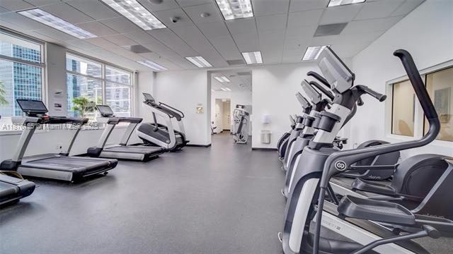 Building Photo - 1200 Brickell Bay Dr